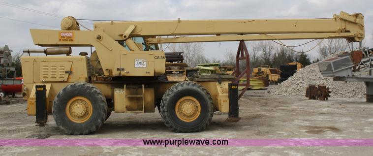 image for item A6793 1977 Grove RT-60S rough terrain crane