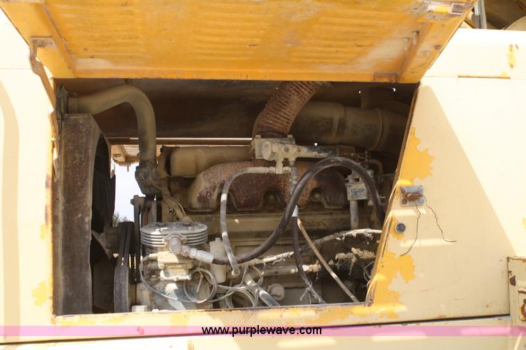 image for item A6793 1977 Grove RT-60S rough terrain crane