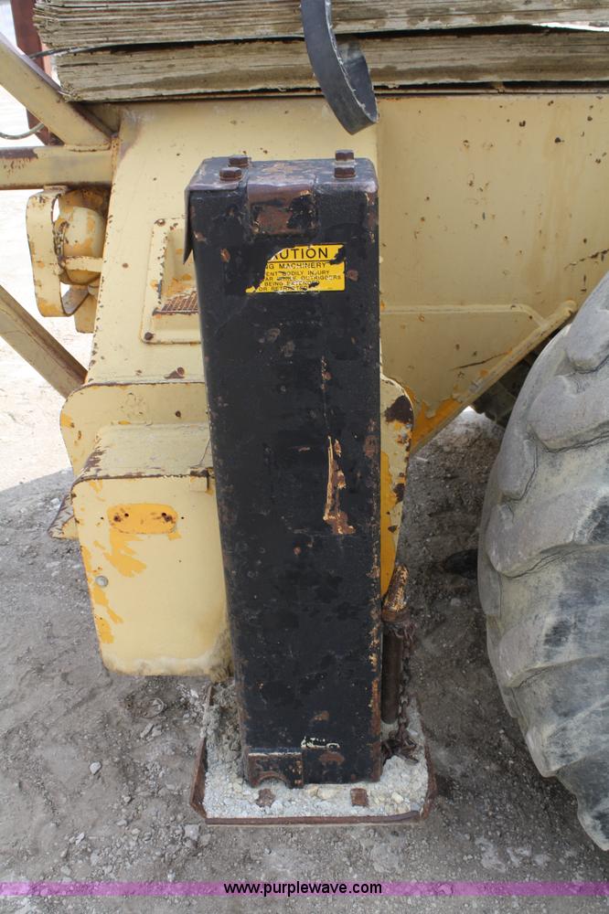 image for item A6793 1977 Grove RT-60S rough terrain crane