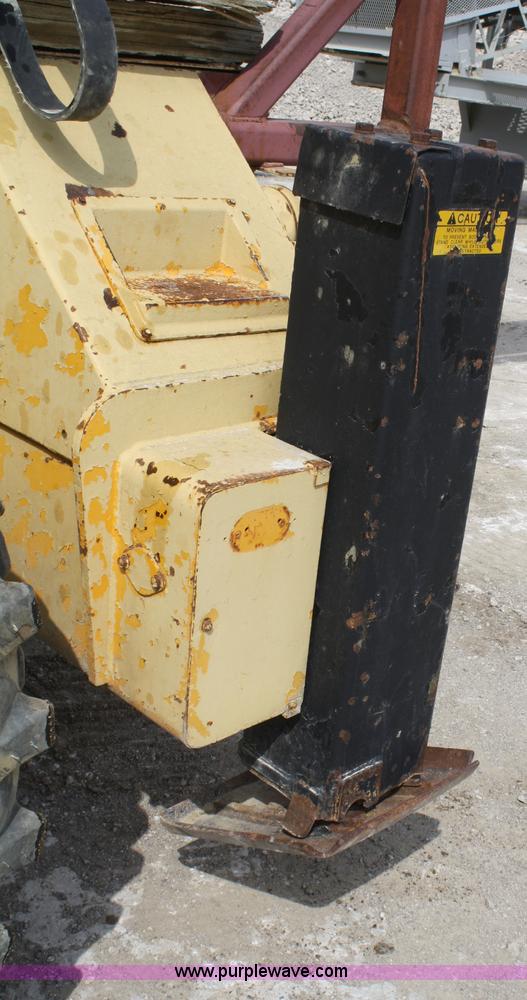 image for item A6793 1977 Grove RT-60S rough terrain crane