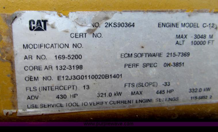 image for item A7507 2004 Kenworth T800B Super 18 dump truck