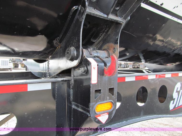 image for item A7508 2003 Sidump'r Extreme 40' tandem axle side dump trailer