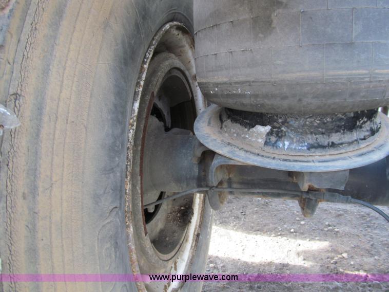 image for item A7508 2003 Sidump'r Extreme 40' tandem axle side dump trailer