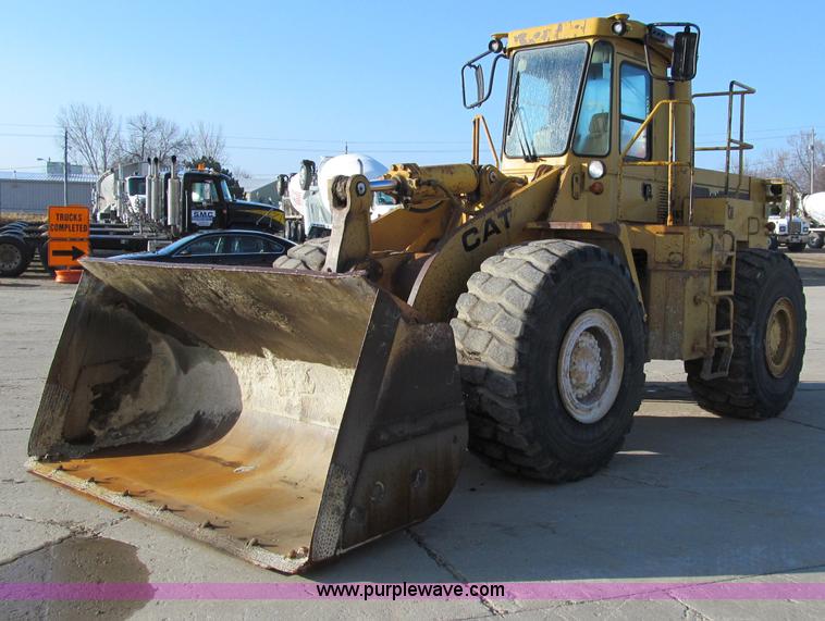 image for item A8206 1988 Caterpillar 966E wheel loader
