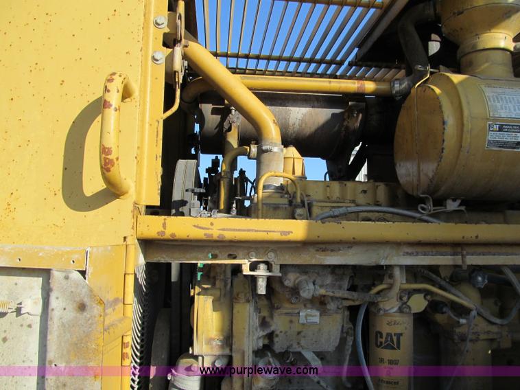 image for item A8206 1988 Caterpillar 966E wheel loader