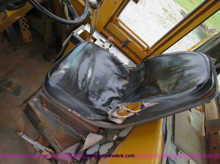 image for item B2315 1985 Fiat-Allis FR20 Wheel Loader