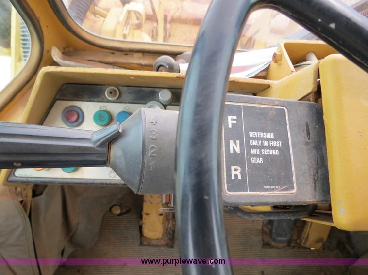 image for item B2315 1985 Fiat-Allis FR20 Wheel Loader