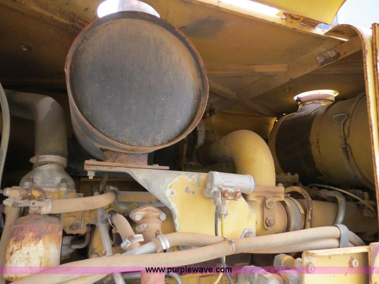 image for item B2315 1985 Fiat-Allis FR20 Wheel Loader