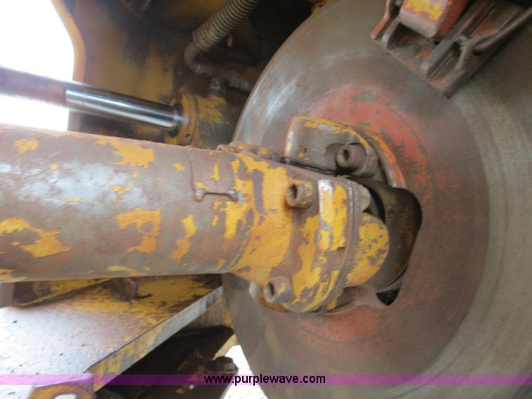 image for item B2315 1985 Fiat-Allis FR20 Wheel Loader