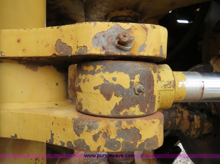 image for item B2315 1985 Fiat-Allis FR20 Wheel Loader