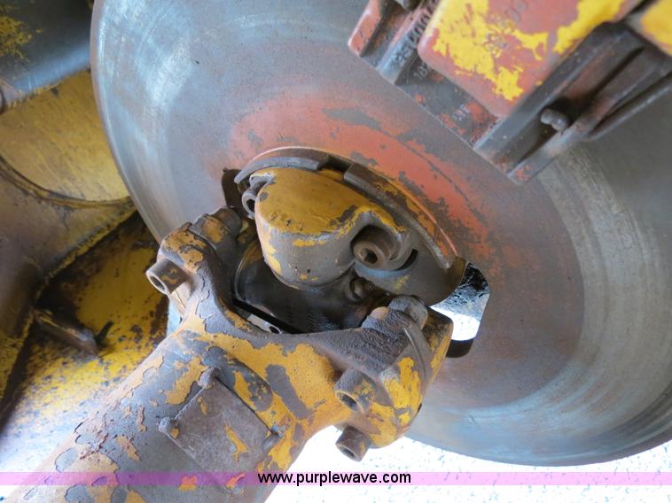 image for item B2315 1985 Fiat-Allis FR20 Wheel Loader