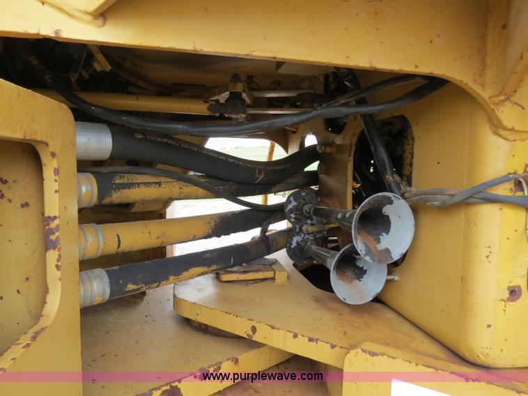 image for item B2315 1985 Fiat-Allis FR20 Wheel Loader