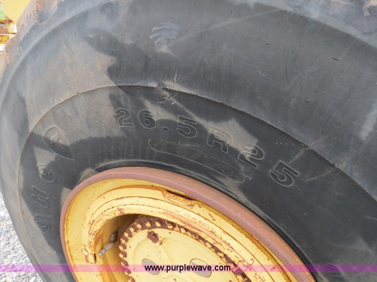image for item B2315 1985 Fiat-Allis FR20 Wheel Loader