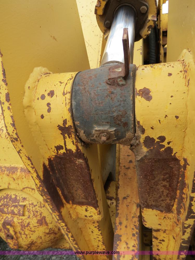 image for item B2315 1985 Fiat-Allis FR20 Wheel Loader