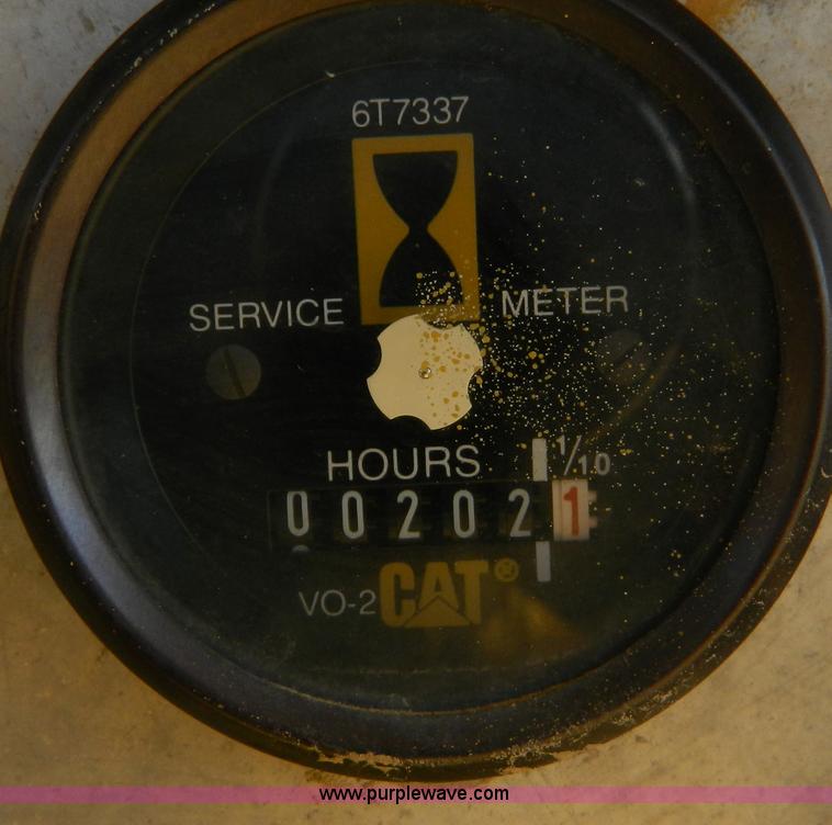 image for item B3621 Caterpillar D9 dozer