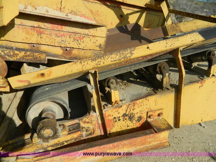 image for item B3626 Atlas 12524 portable screen