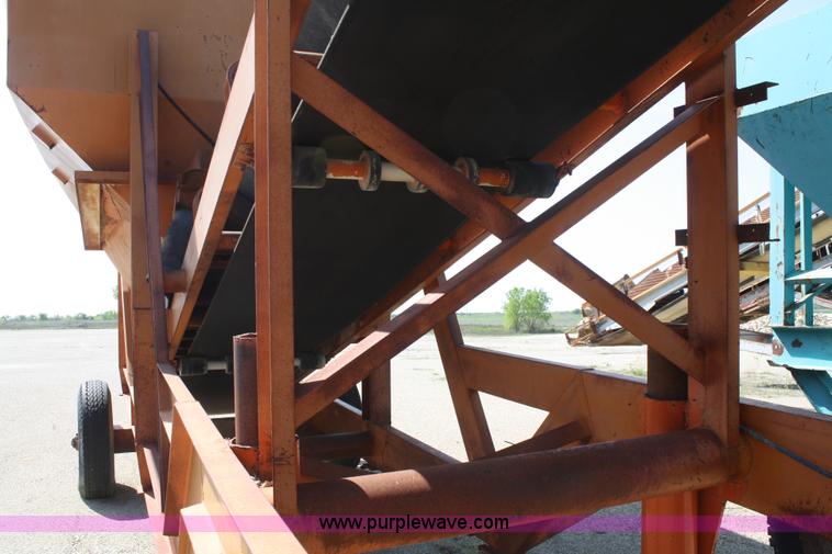 image for item B6538 Kolberg portable surge bin