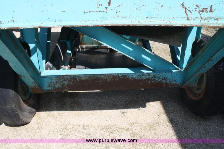 image for item B6539 Portable surge bin