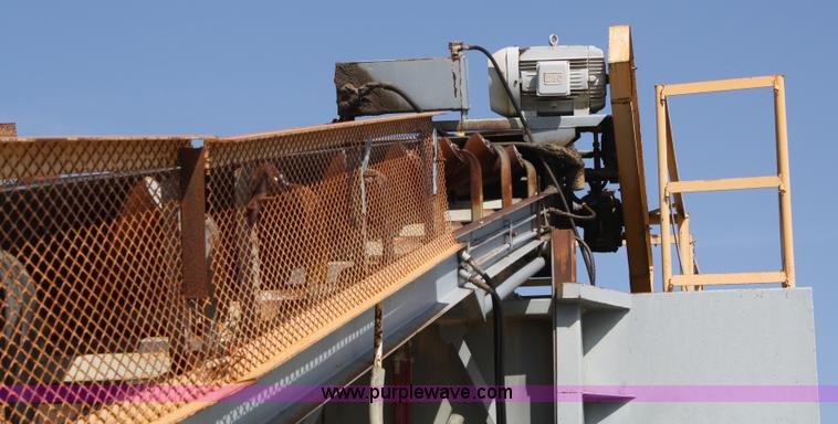 image for item B6540 Portable surge bin