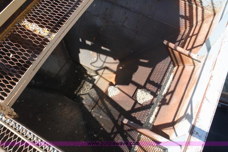 image for item B6540 Portable surge bin