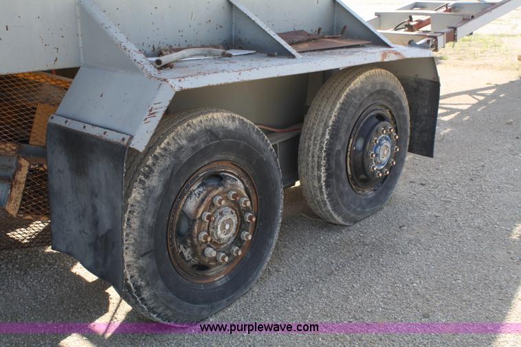 image for item B6542 Carters 60 ton portable surge cart