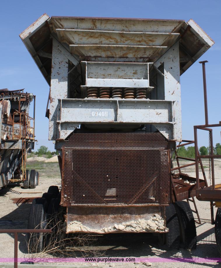 image for item B6548 Cedar Rapids portable impactor crusher