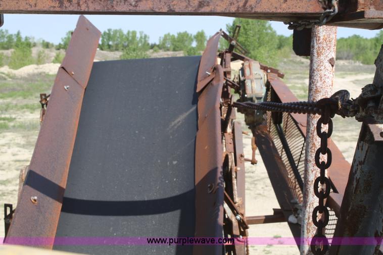 image for item B6548 Cedar Rapids portable impactor crusher