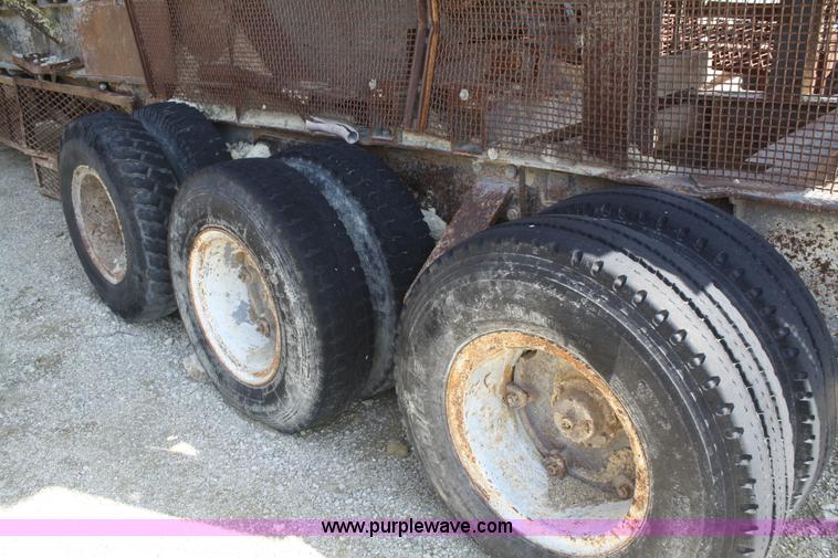 image for item B6548 Cedar Rapids portable impactor crusher