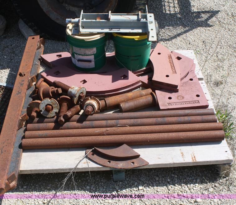 image for item B6549 Cedar Rapids 5 x 16 hammermill screen