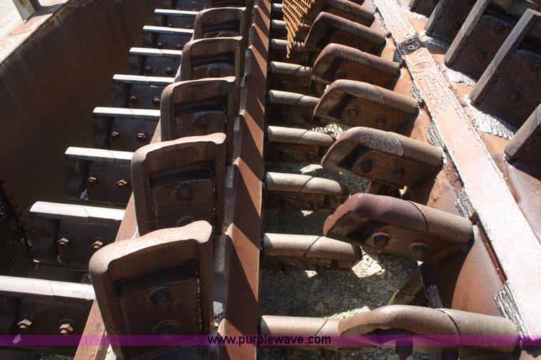 image for item B6556 Eagle log washer