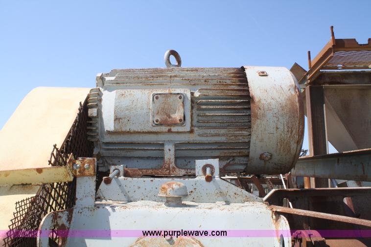 image for item B6556 Eagle log washer