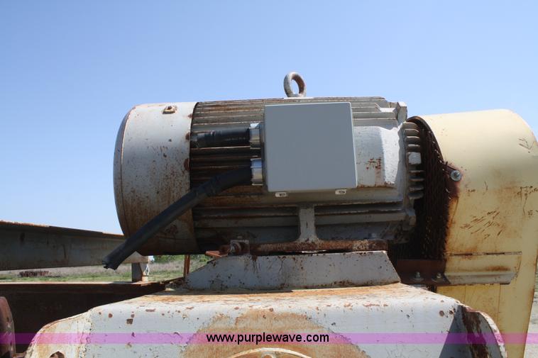 image for item B6556 Eagle log washer