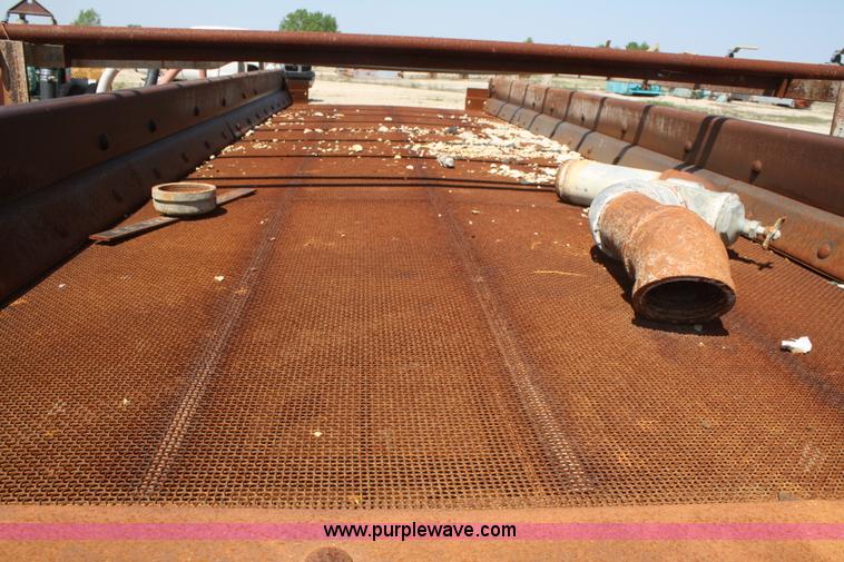 image for item B6557 ElJay DMD5575 sand screw with wash screen