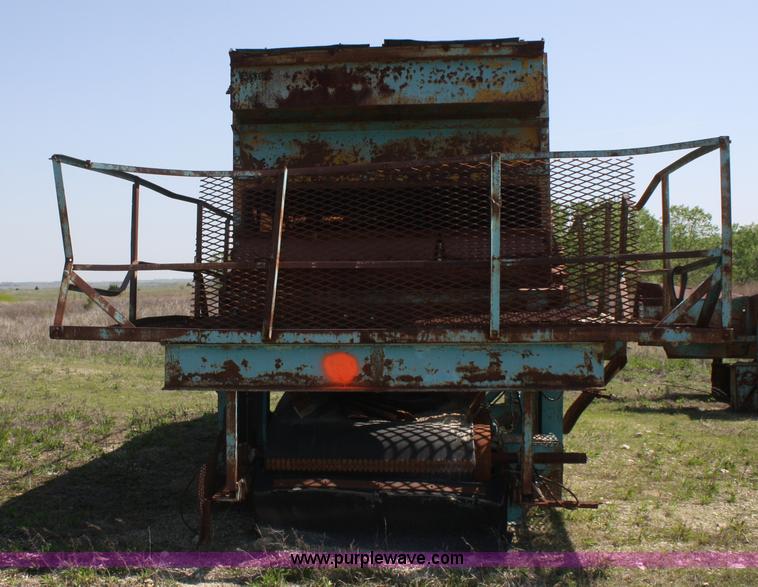 image for item B6558 ElJay three deck screen