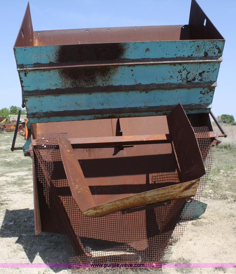 image for item B6558 ElJay three deck screen