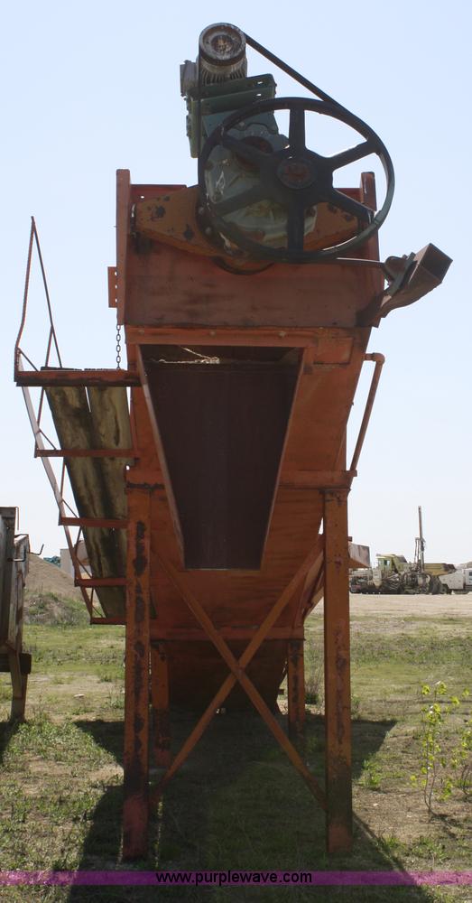 image for item B6560 Kolberg 48 x 30 SGLE sand screw