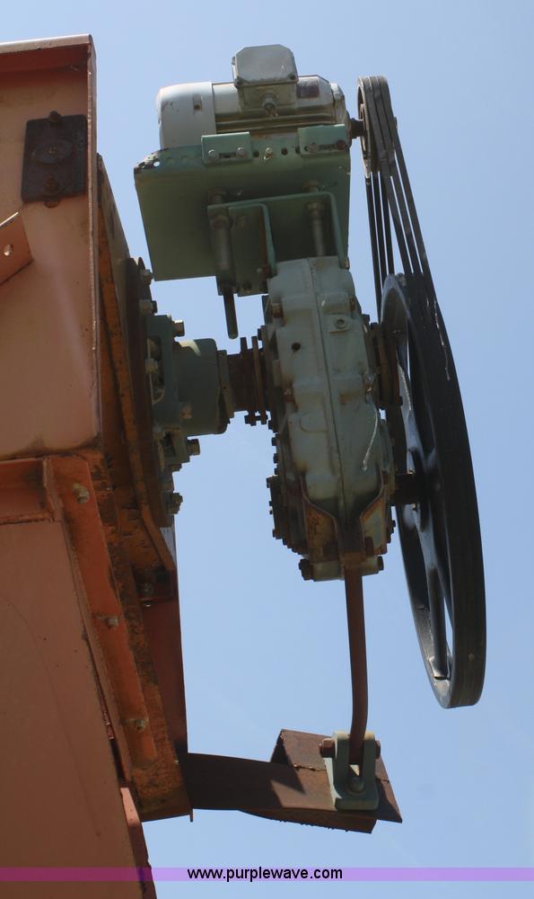 image for item B6560 Kolberg 48 x 30 SGLE sand screw