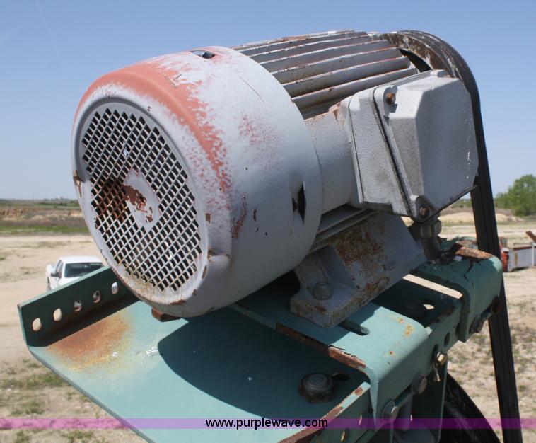 image for item B6560 Kolberg 48 x 30 SGLE sand screw