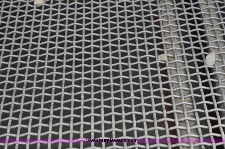 image for item B6569 1972 Simplicity three deck screen