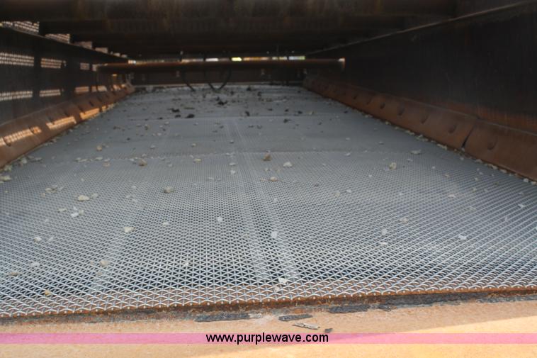 image for item B6569 1972 Simplicity three deck screen