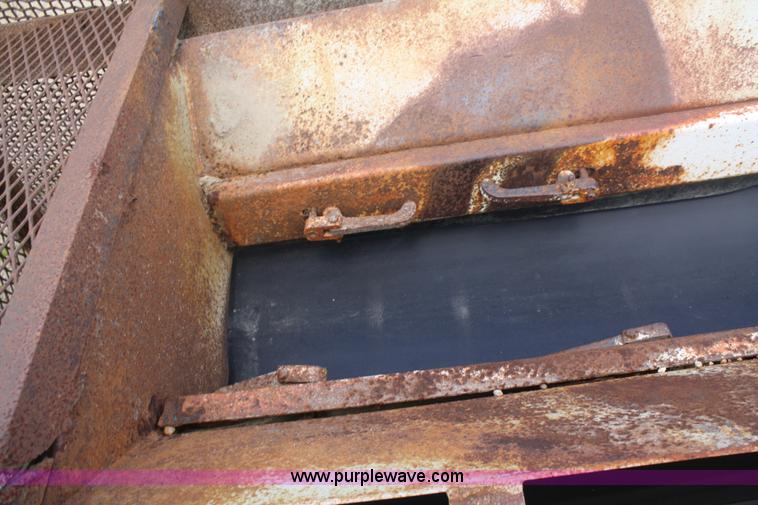 image for item B6570 Portable stacker