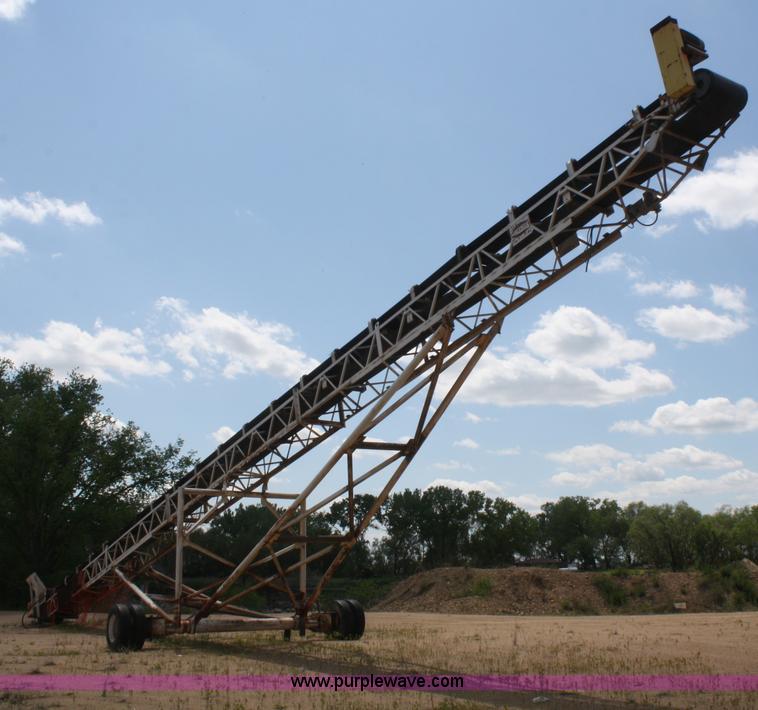 image for item B6573 Superior portable stacker