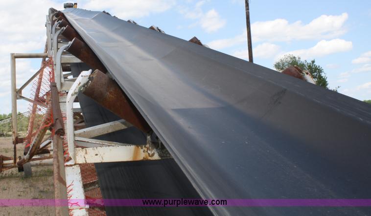 image for item B6573 Superior portable stacker