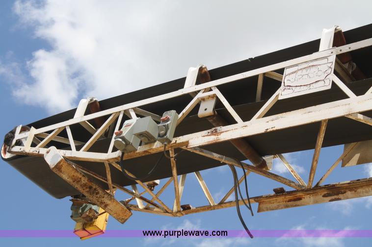 image for item B6573 Superior portable stacker