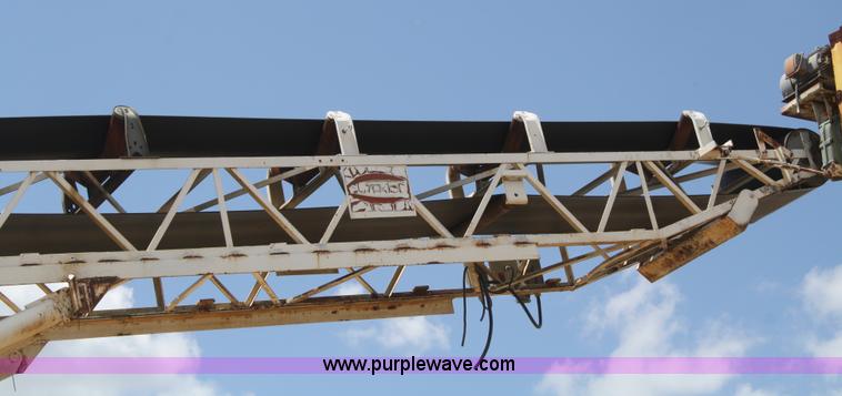 image for item B6573 Superior portable stacker