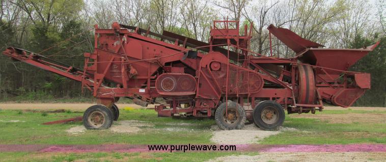 image for item D3149 Pioneer 3416 portable duplex crusher