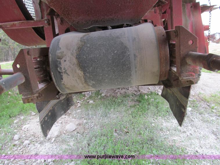 image for item D3149 Pioneer 3416 portable duplex crusher