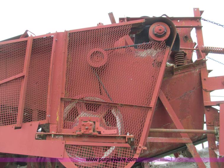 image for item D3149 Pioneer 3416 portable duplex crusher