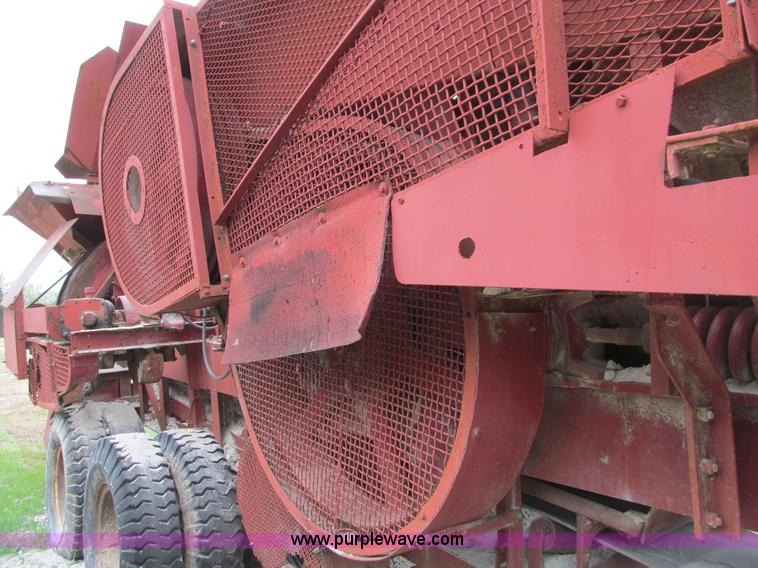 image for item D3149 Pioneer 3416 portable duplex crusher