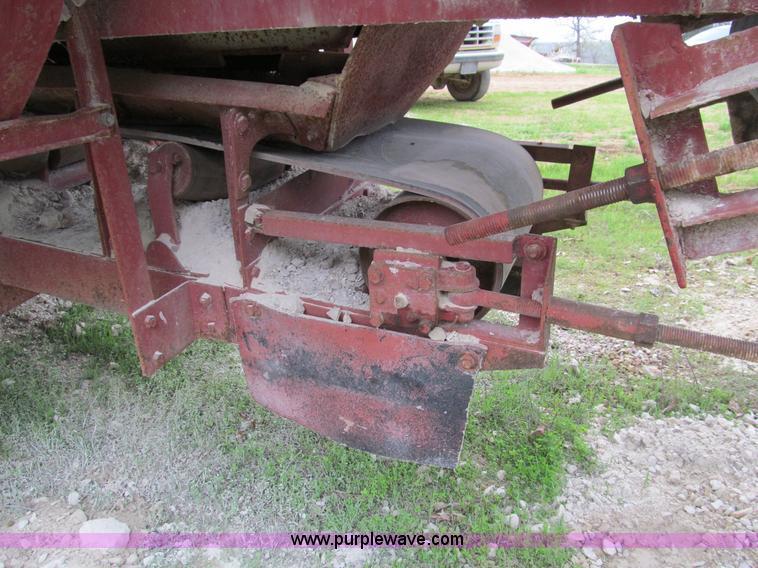 image for item D3149 Pioneer 3416 portable duplex crusher